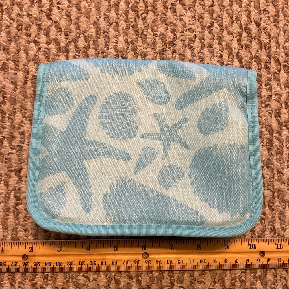 Crabtree & Evelyn Summer Sea Shell, Blue Travel Bag/Cosmetic Bag - Picture 15 of 15